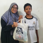 Subsidi Alat Tulis Sekolah Merliza Jangkau 1.400 Anak di Taliwang