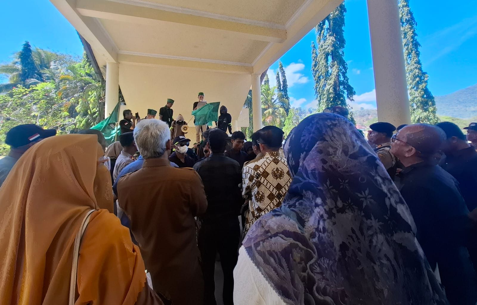 Merliza Tanggapi Seruan Aksi HMI: Aspirasi Akan Diteruskan, Perda Tetap Diperjelas