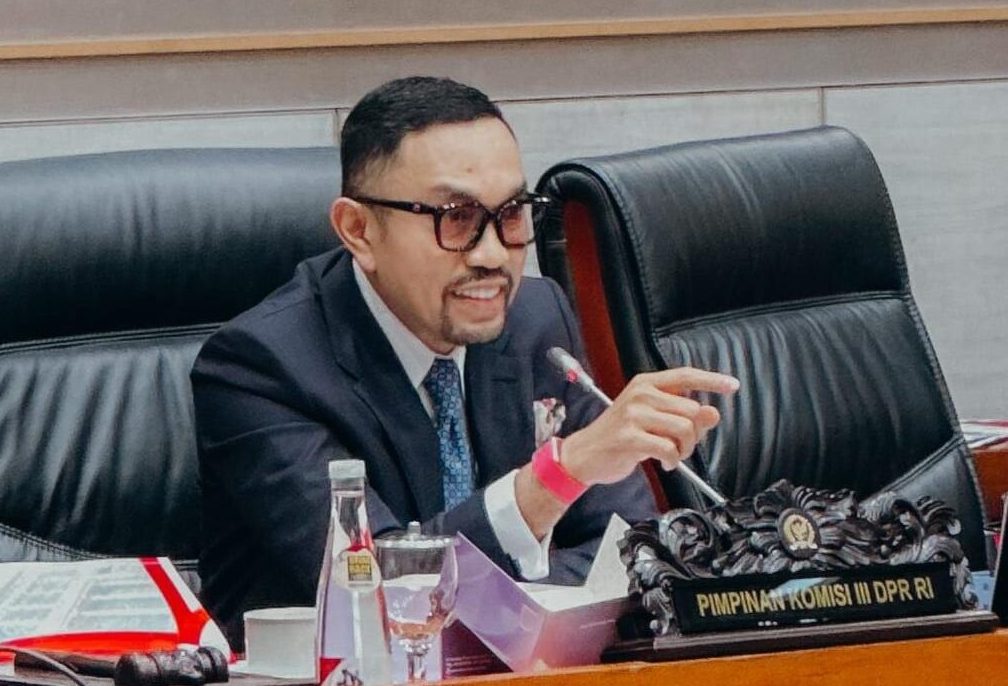 Netizen: “Mulutmu Harimau Mu, Sahroni”