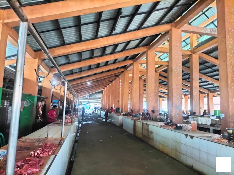 Pemda Ksb Pastikan Proses Relokasi Pedagang Pasar Tanamira Berlangsung Kondusif