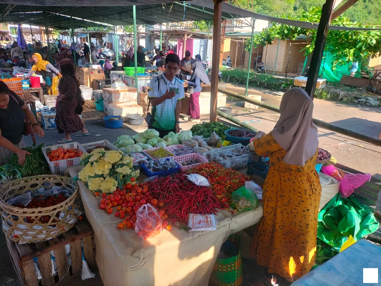 Pedagang Pasar Tanamira Siap Direlokasi, Berikut Catatannya